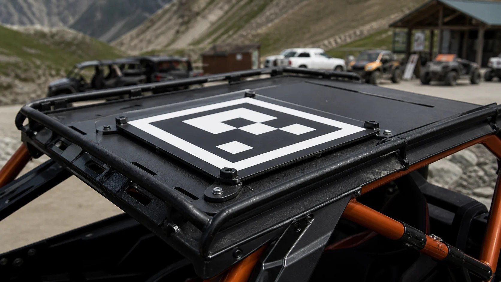 Fiducial marker plate mounted on a buggy roof rack